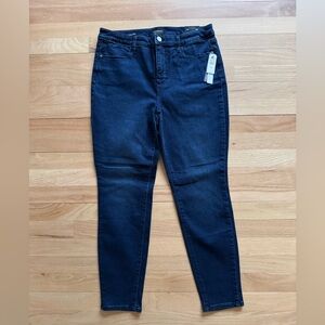 New with Tags.  Talbots Jegging Jean.  Size 10 Petite.